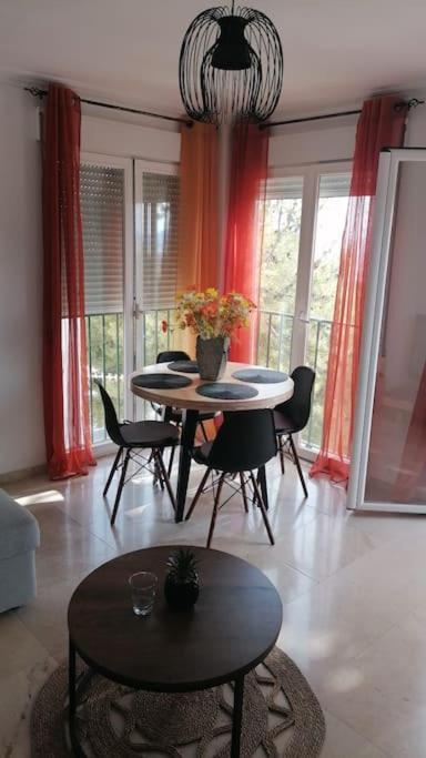 Views, Family & Private Parking In Alto Albayzin Lejlighed Granada Eksteriør billede